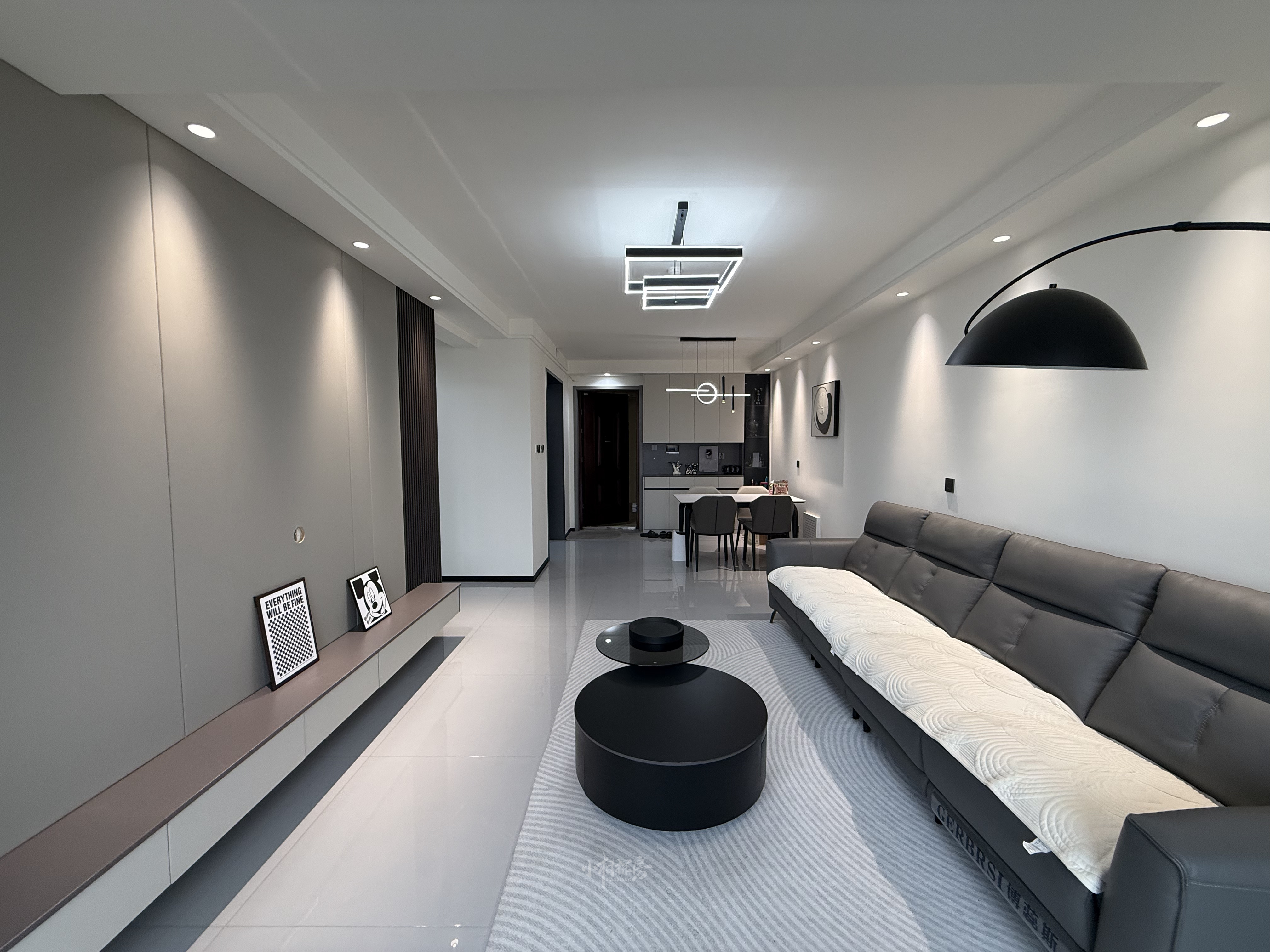 精装婚房 带车位 3室2厅1卫 110平